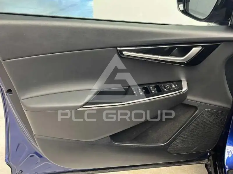 2023 KIA EV