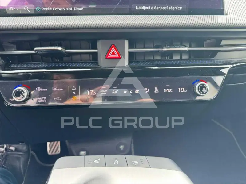 2023 KIA EV