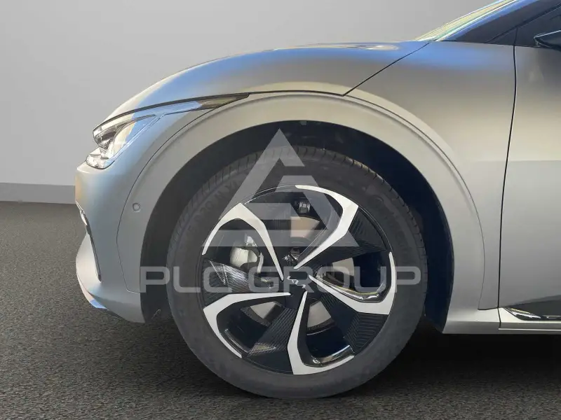 2023 KIA EV
