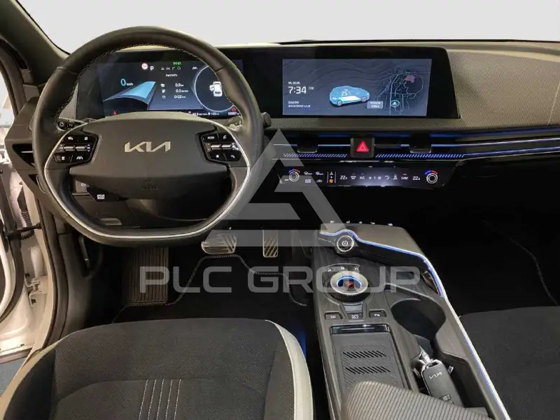 2023 KIA EV