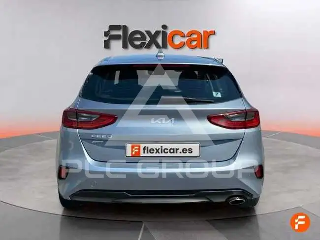 2023 KIA Ceed