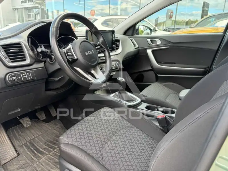 2023 KIA Ceed