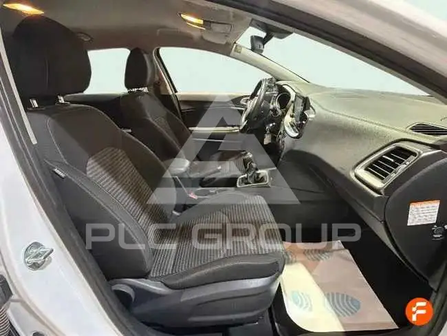 2023 KIA Ceed