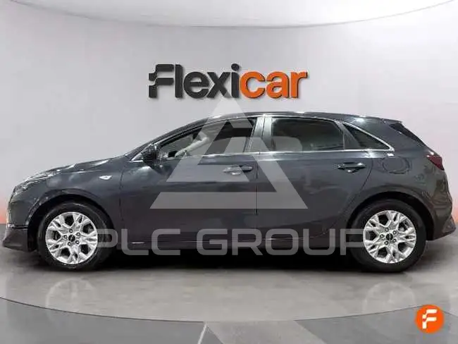 2023 KIA Ceed