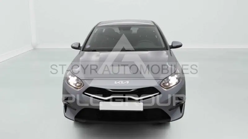 2023 KIA Ceed