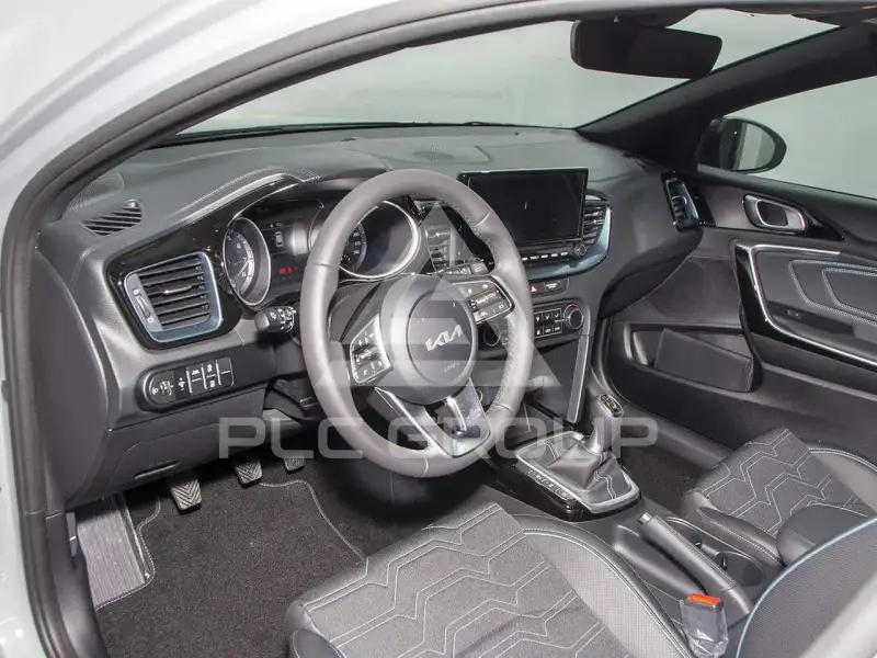 2023 KIA Ceed