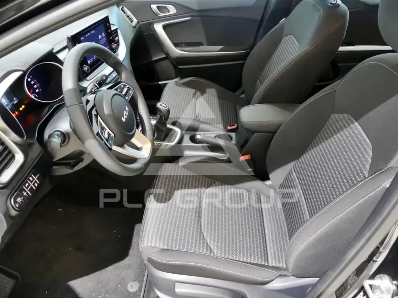 2023 KIA Ceed