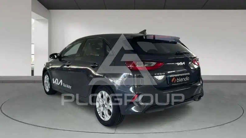 2023 KIA Ceed