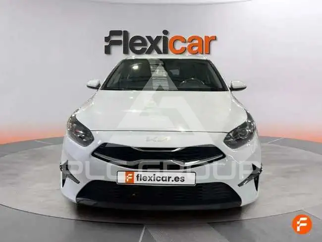 2023 KIA Ceed
