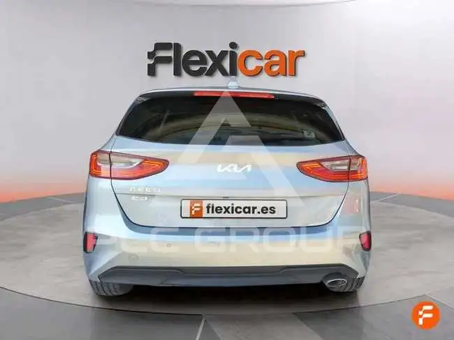 2023 KIA Ceed