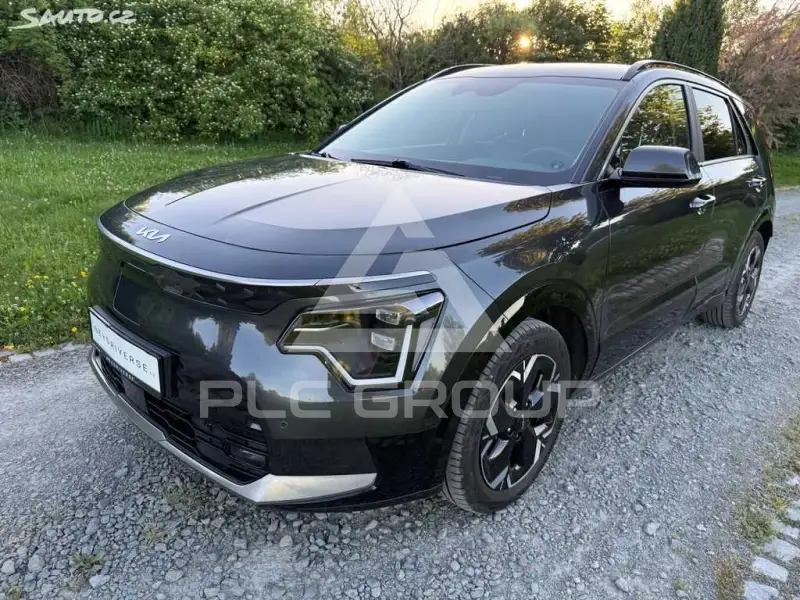 2023 KIA Niro
