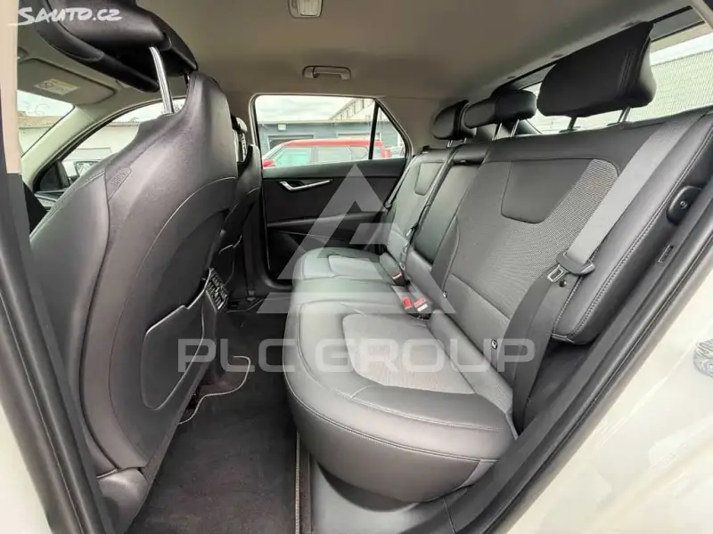 2023 KIA Niro