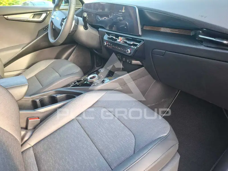 2023 KIA Niro