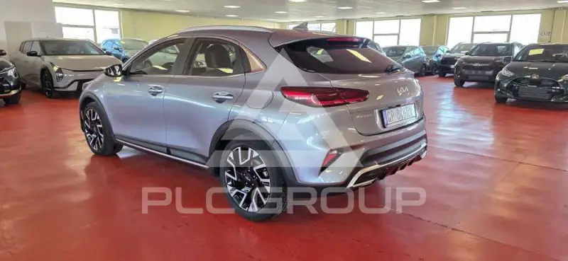 2023 KIA XCEED