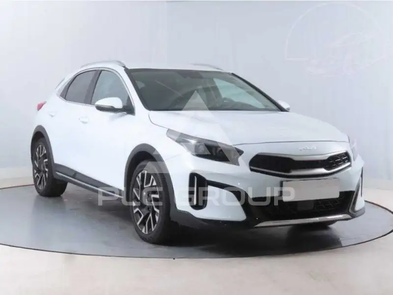 2023 KIA XCEED