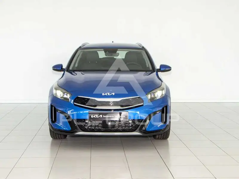 2023 KIA XCEED