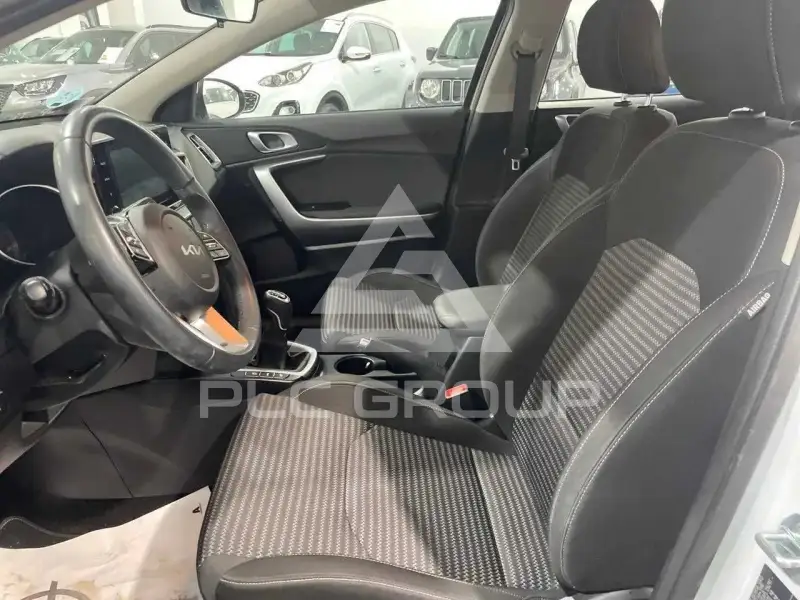 2023 KIA XCEED