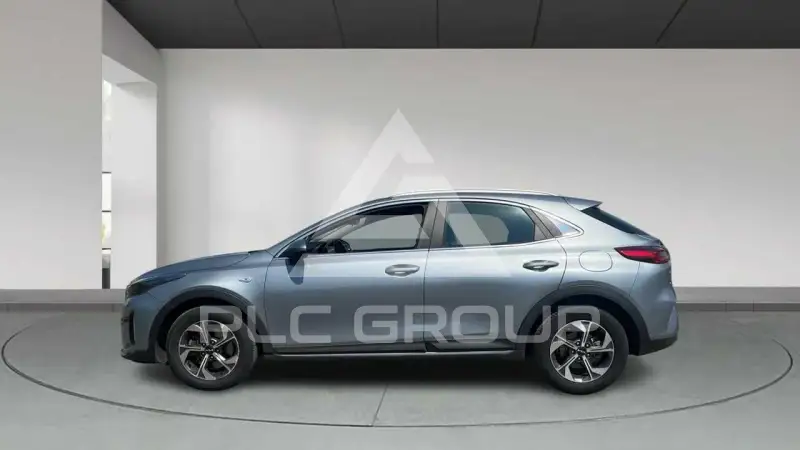 2023 KIA XCEED