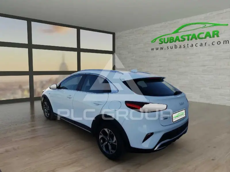 2023 KIA XCEED