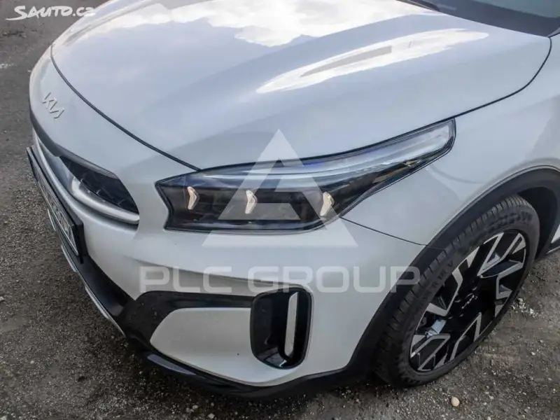 2023 KIA XCEED