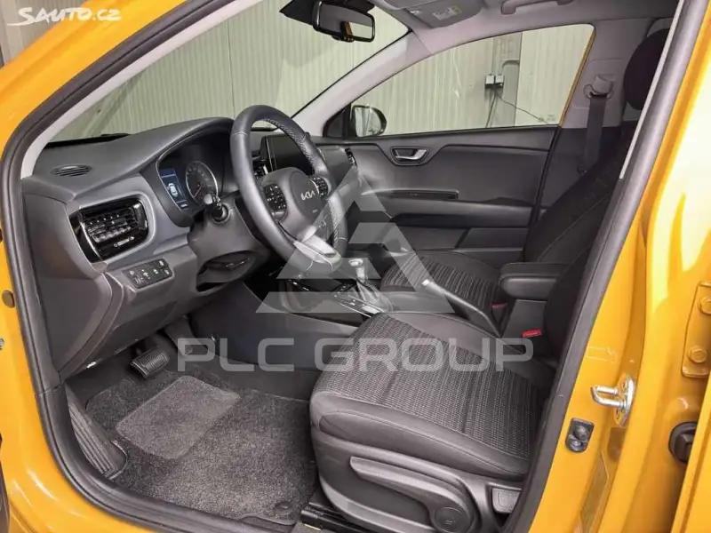 2023 KIA Stonic