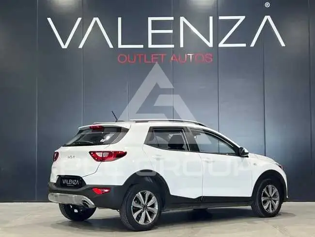 2023 KIA Stonic