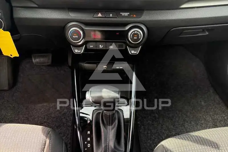 2023 KIA Stonic
