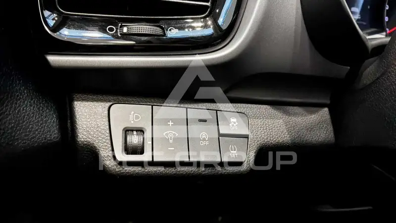 2023 KIA Stonic