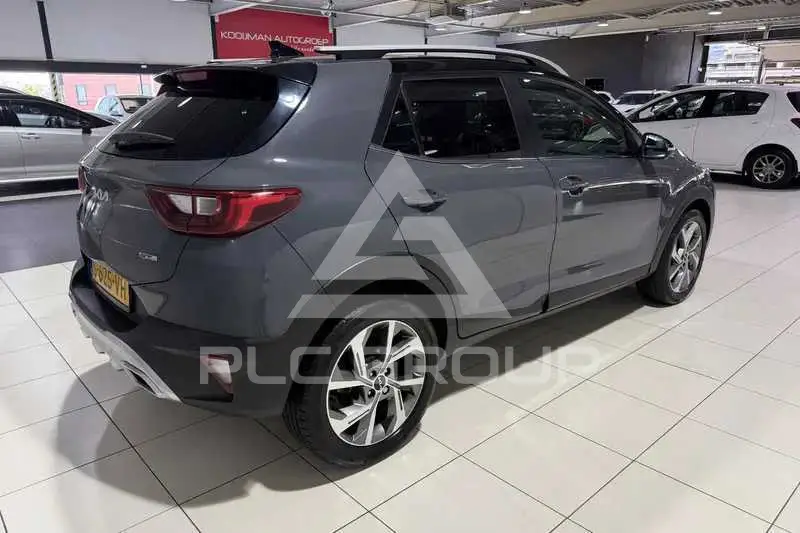 2023 KIA Stonic