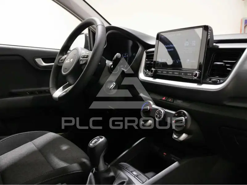 2023 KIA Stonic