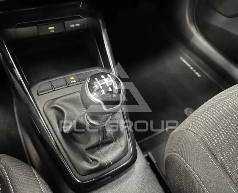 2023 KIA Stonic