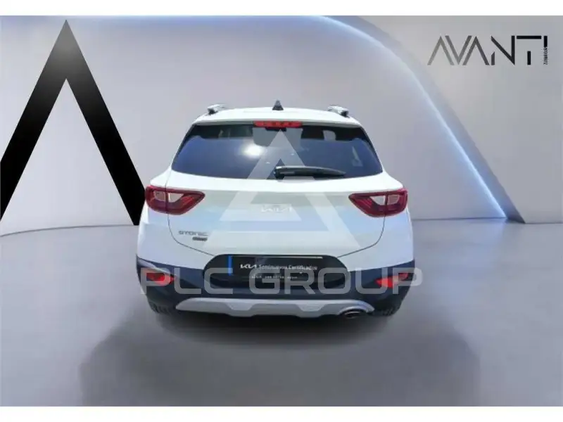 2023 KIA Stonic