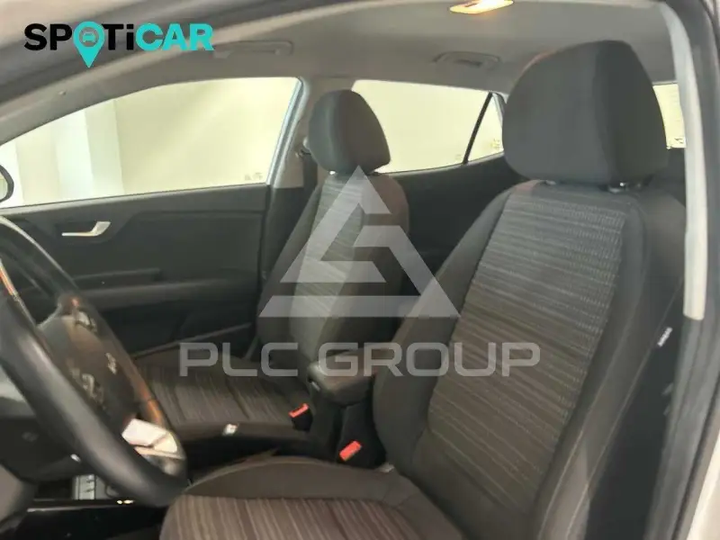 2023 KIA Stonic
