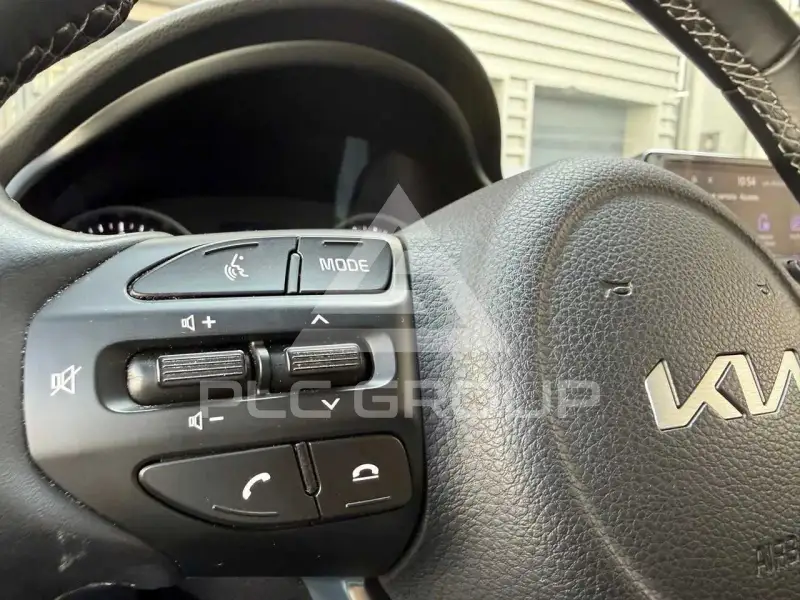 2023 KIA Stonic
