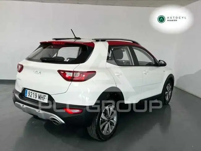 2023 KIA Stonic