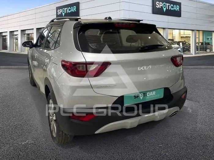 2023 KIA Stonic