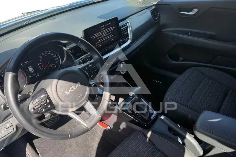 2023 KIA Stonic