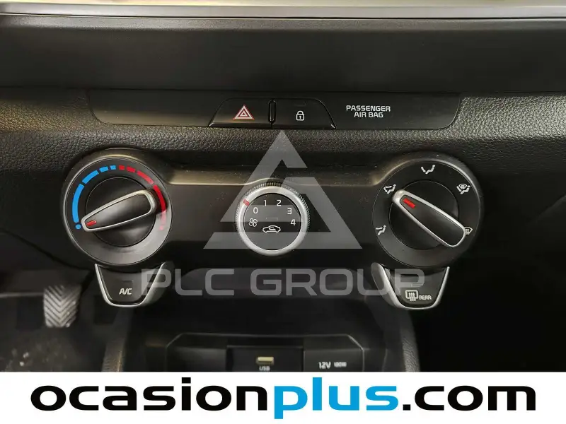 2023 KIA Stonic