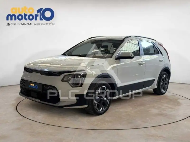 2023 KIA Niro