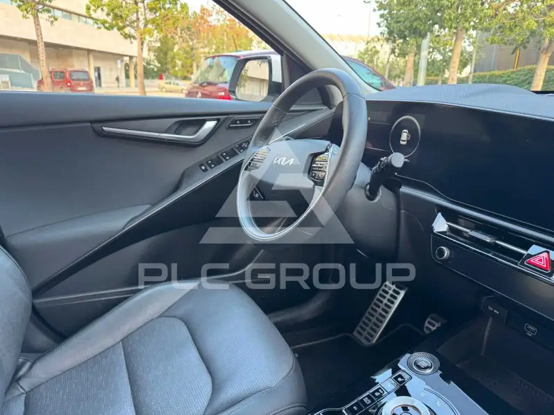 2023 KIA Niro