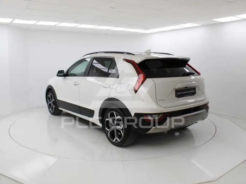 2023 KIA Niro