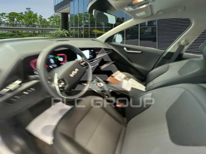 2023 KIA Niro