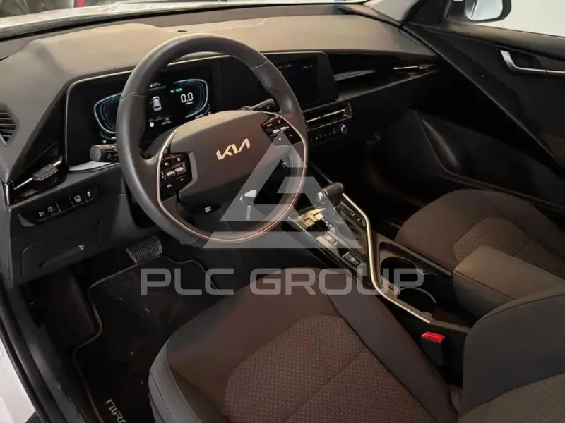 2023 KIA Niro
