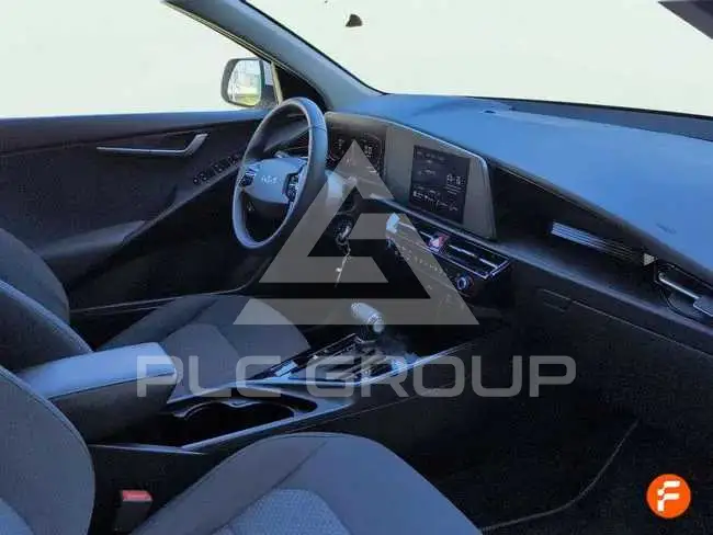 2023 KIA Niro
