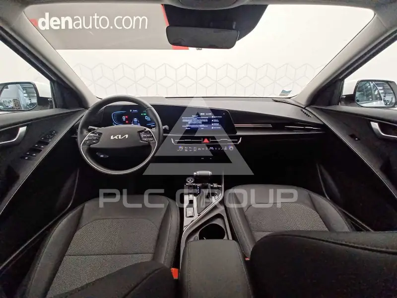 2023 KIA Niro