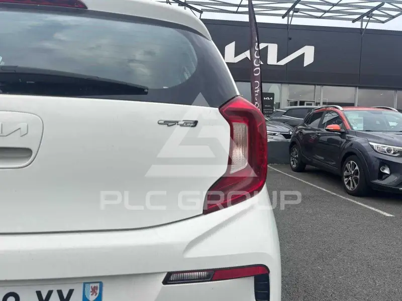 2023 KIA Picanto