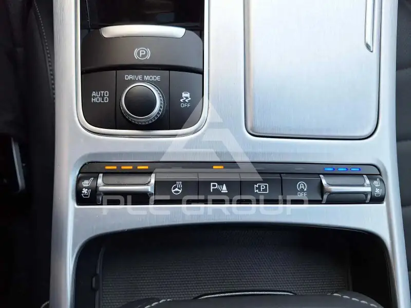 2023 KIA Stinger