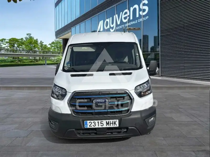 2023 Ford TRANSIT