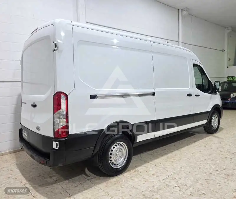 2023 Ford TRANSIT