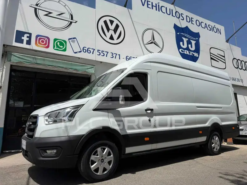 2023 Ford TRANSIT